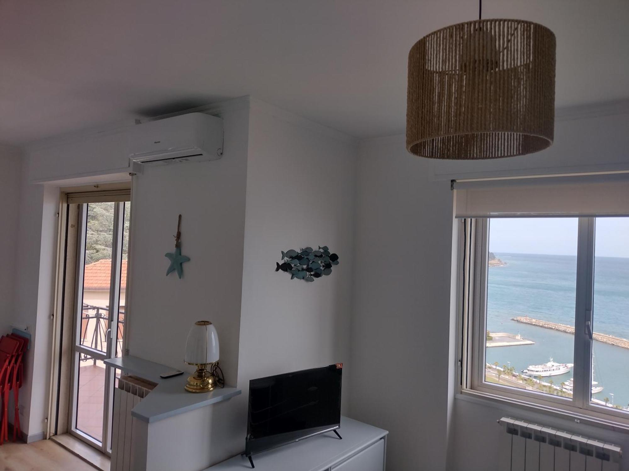Lighthouse Appartement San Lorenzo al Mare Buitenkant foto